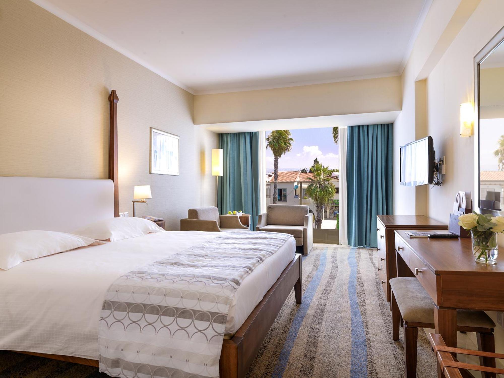 Single Room with Inland View