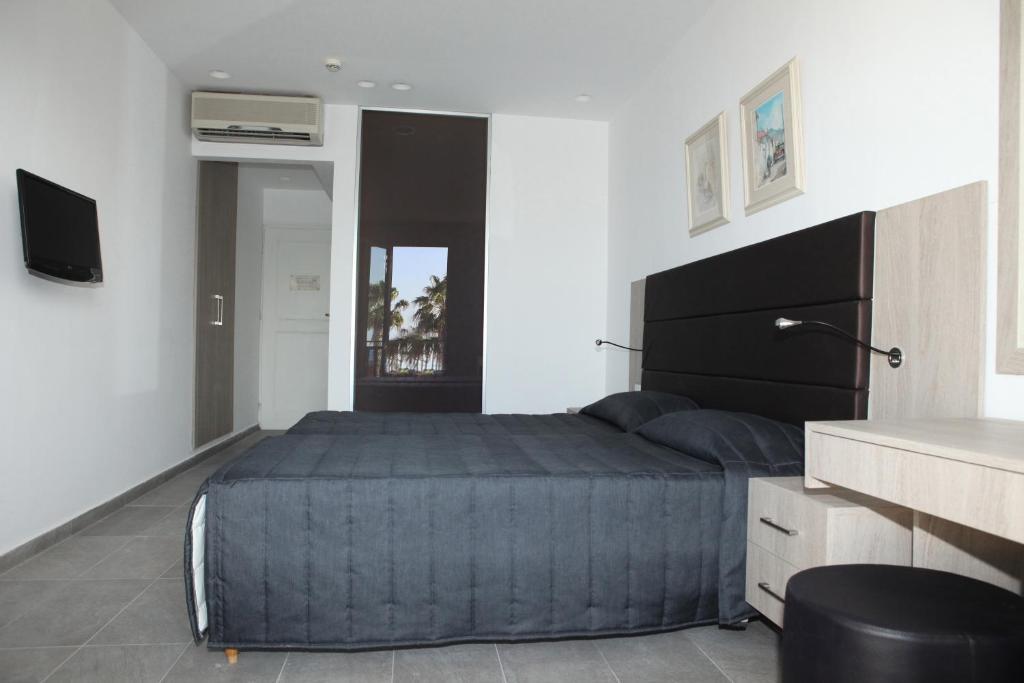 Superior Double or Twin Room with Garden or Inland View