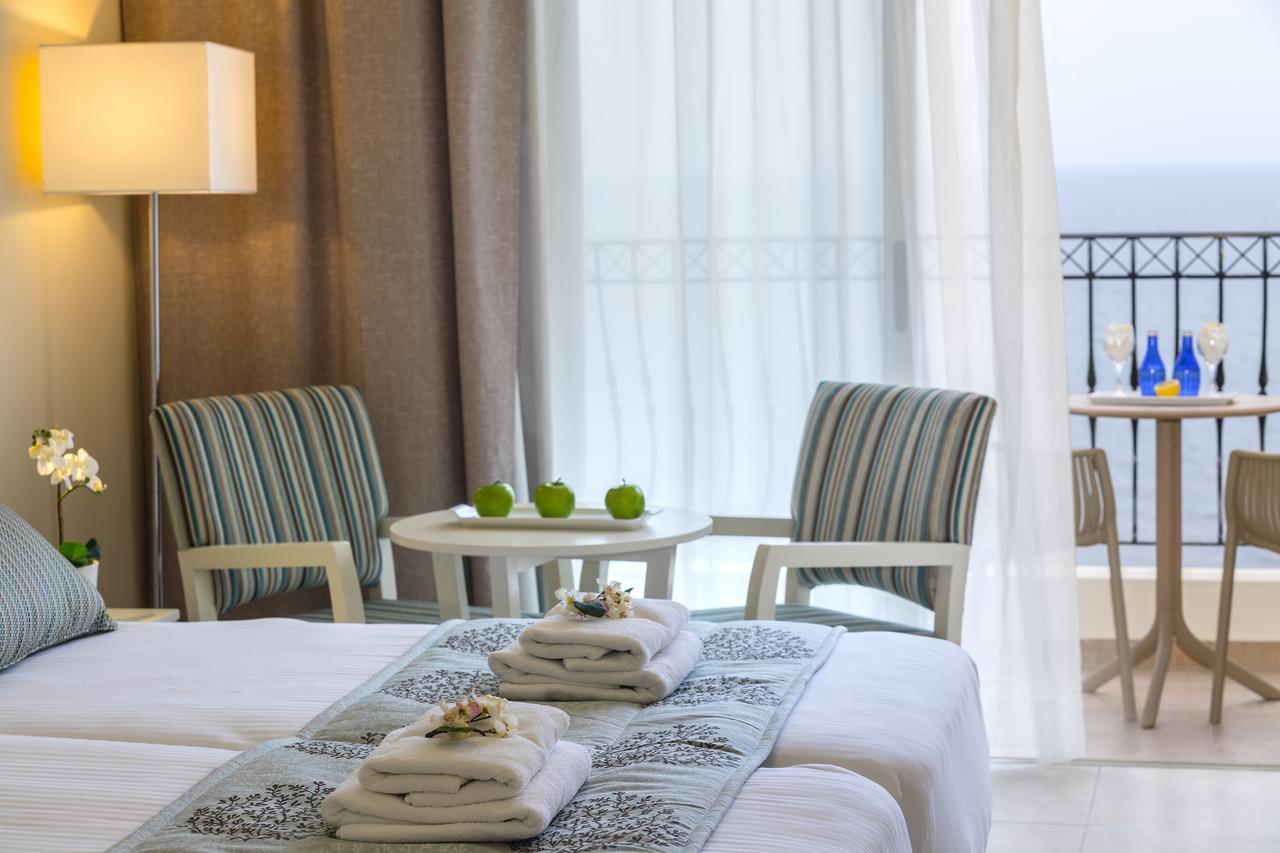 Superior Double or Twin Room with Sea View