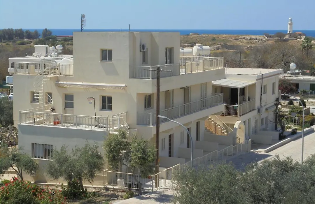 Niki Court Holiday Apartments-1