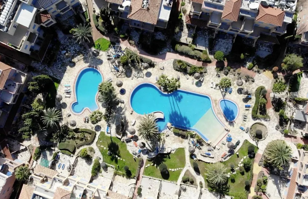 Limnaria Gardens K-1