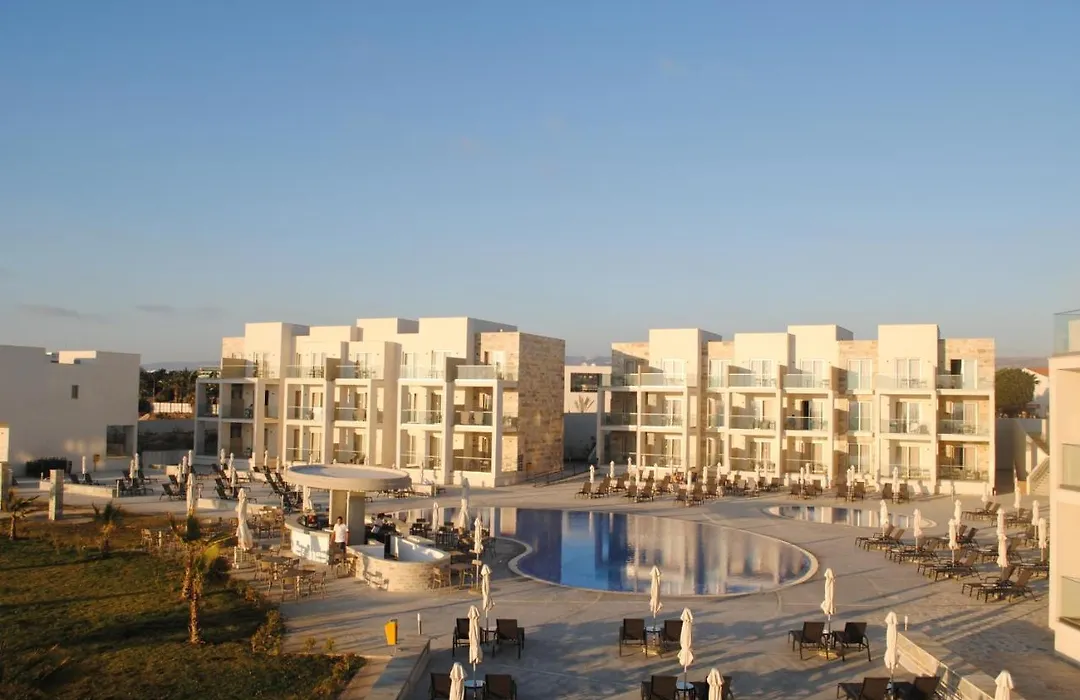 Gold Lagoon Kosher Hotel - By Amphora Hotel & Suites-1