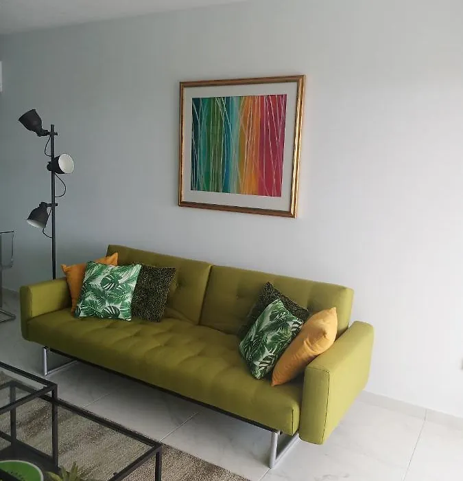 King'S Palace Seaview Apartment-1
