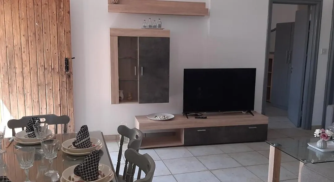 La Casa-1
