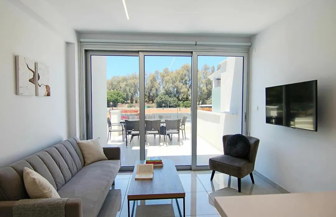 Phaedrus Living-1
