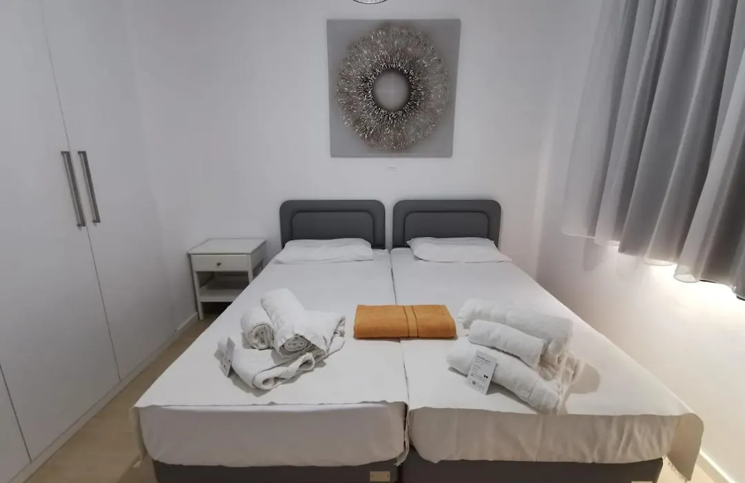 Cosea Living: Seaside Two Bedroom Flat In Harbour 106-1