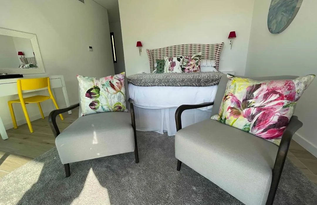 Paphos Luxury Contemporary Villa-1
