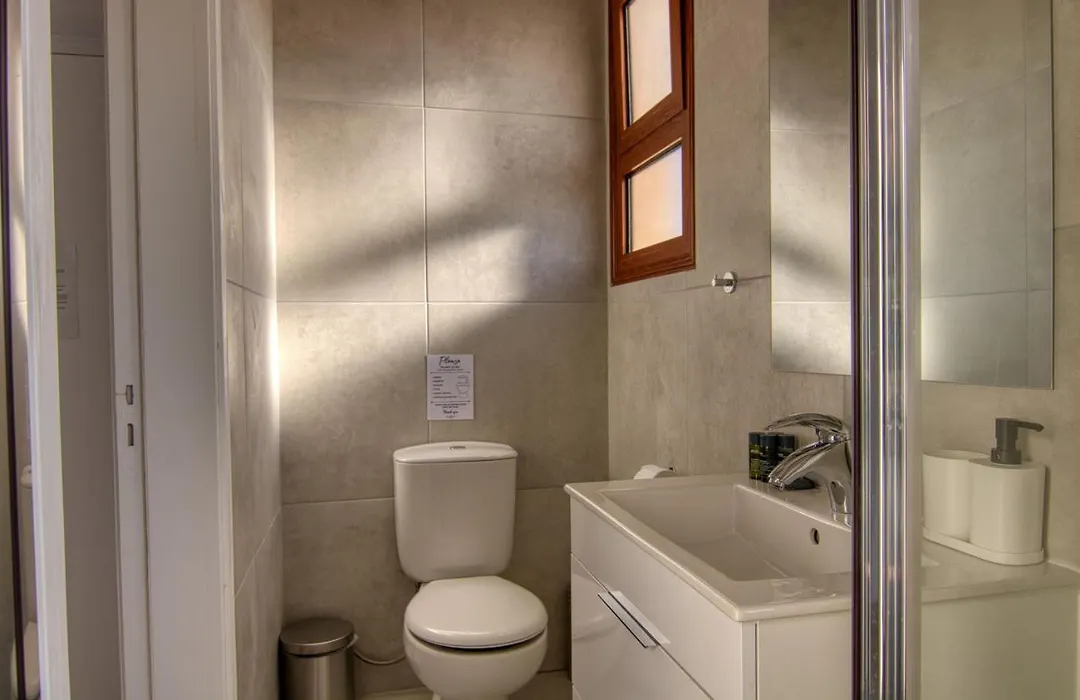 Phaedrus Living: City Flat Palas 101-1