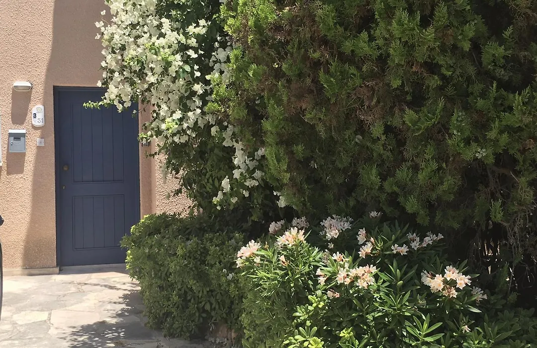 Limnaria Villas Kato Paphos - Wonderful Villa Near The Beach And All Facilities-1