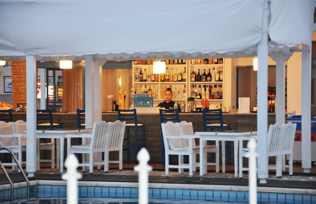 Tasmaria Aparthotel-1