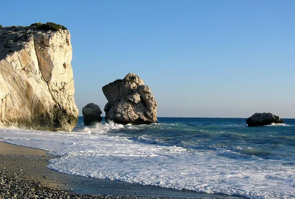 Paphos Love Nest Apartment-1