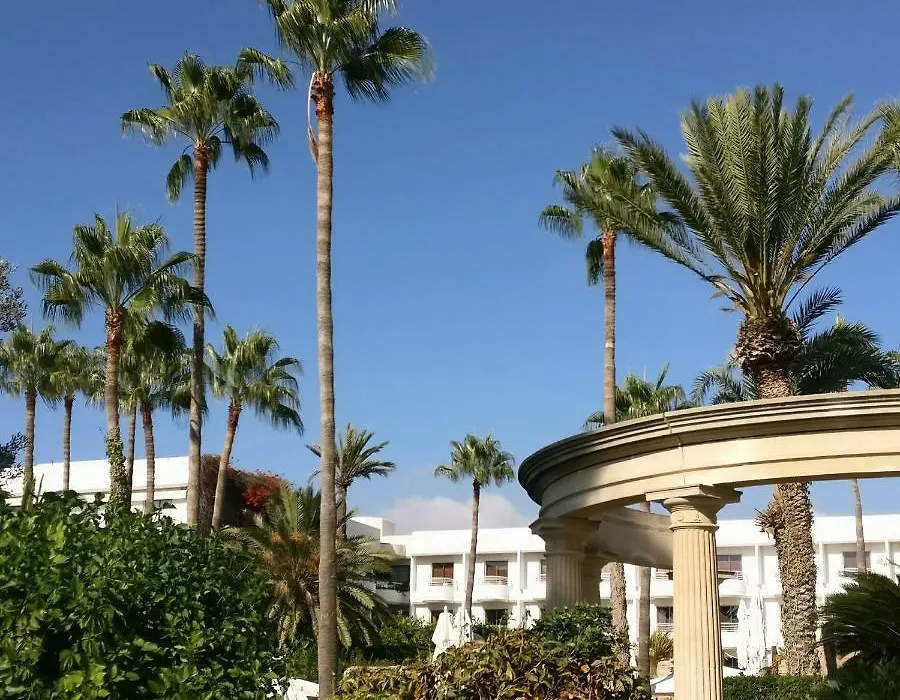 Paradise Garden-1