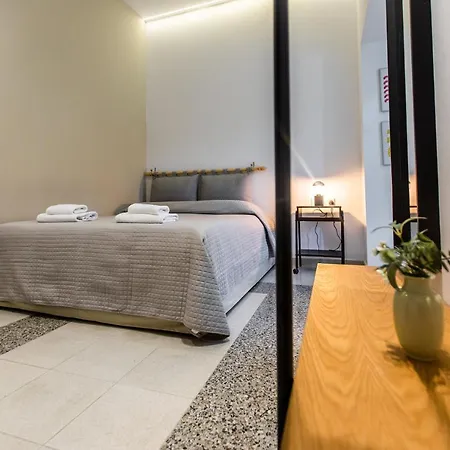 Rooms - Unique Staying In Paphos Centre-2