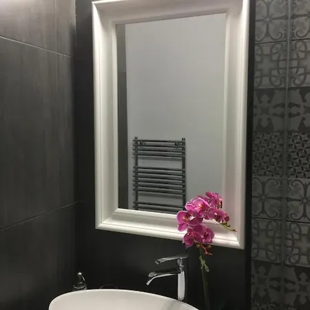 Pearl City View Apartment-3