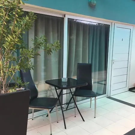 Livadia studio-2