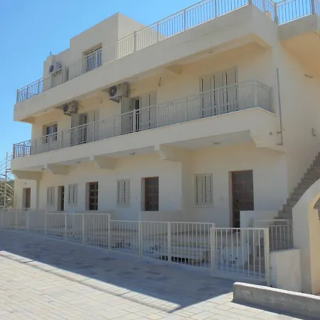 Niki Court Holiday Apartments-3