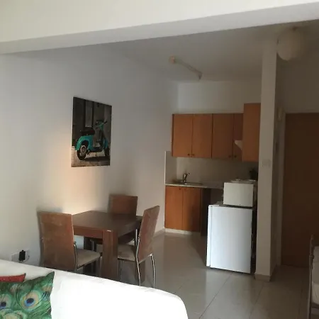 Davi'S Studio Apartment-3