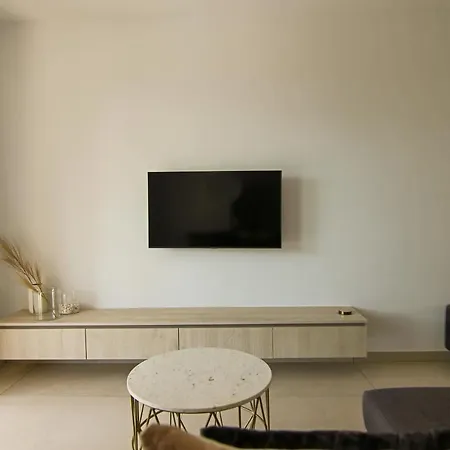 Phaedrus Living Seaview Flat Limnaria 154-3