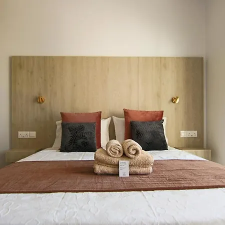 Phaedrus Living Seaview Flat Limnaria 154-2