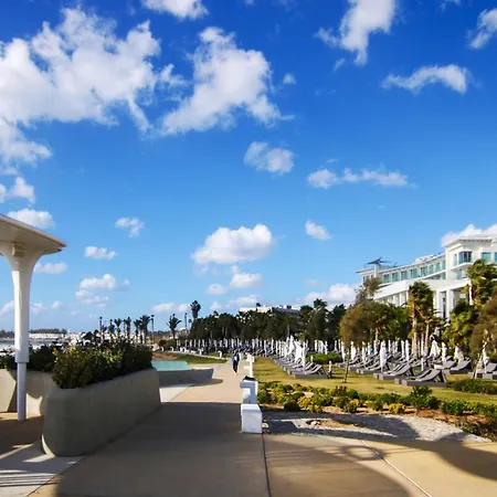 Phaedrus Living Seaview Luxury Flat Limnaria 153-3