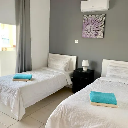 Diana Townhouse 1-2