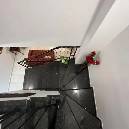 Marias Spacious Aparment-2