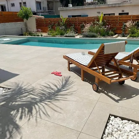 Paphos Luxury Contemporary Villa-2