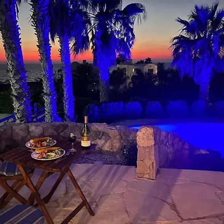 Sky Villa-3