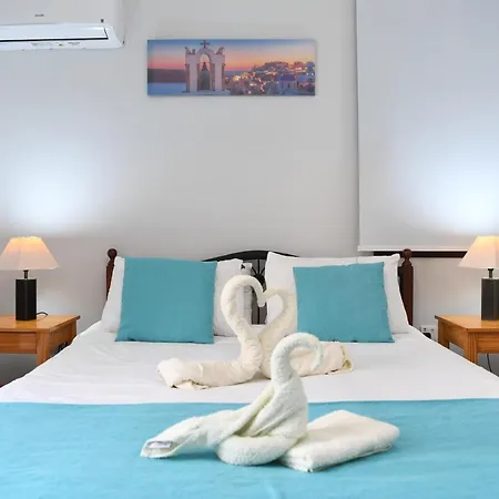 Alexis Apartments - Nice 2-Bedroom With Swimming Pool-3