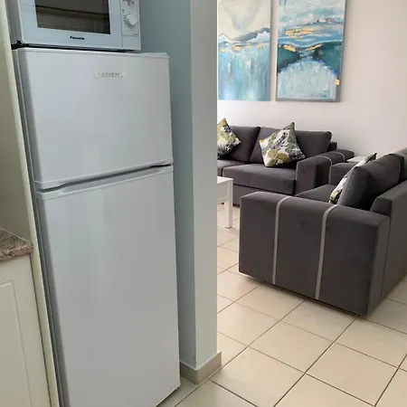 Limnaria Gardens - Modern Sunny 2 Bed Apartment-3