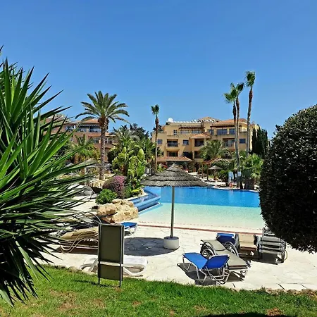 Limnaria Gardens - Modern Sunny 2 Bed Apartment-2