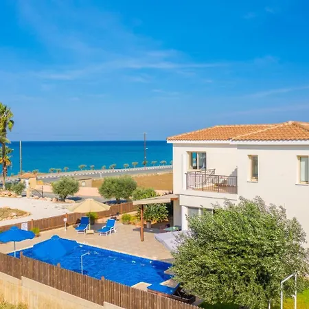 Villa Seashore One-2