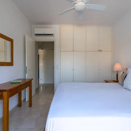 Tropical Paradise In Harbour Paphos, Central & Close To Beach-2