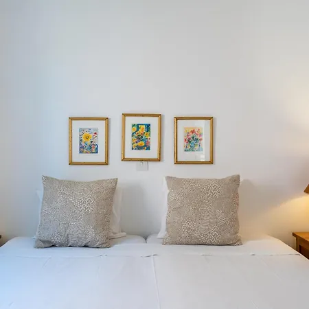 Tropical Paradise In Harbour Paphos, Central & Close To Beach-3