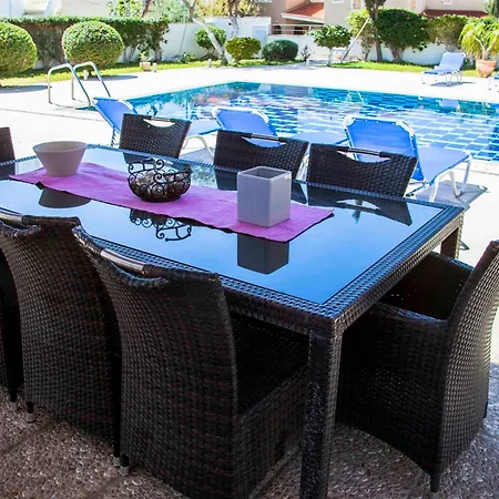6 Bdr Villa With Tennis Court-3