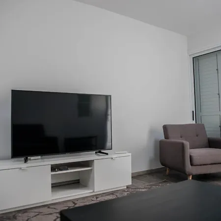 Amazing Maisonette Next To Harbour Of Paphos Cy-3