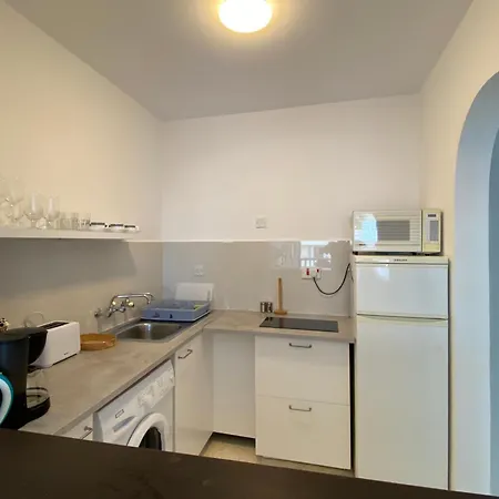 1St Class Location With Sea&Pool View-3