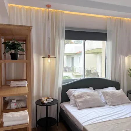 H&O Diamond Complex Sea View Apartment-2