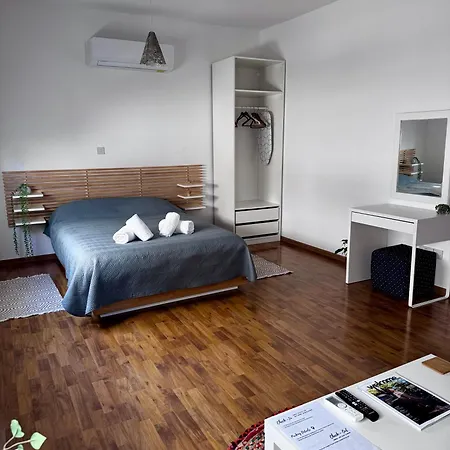 Lovely Studio Apartment In Pafos-3