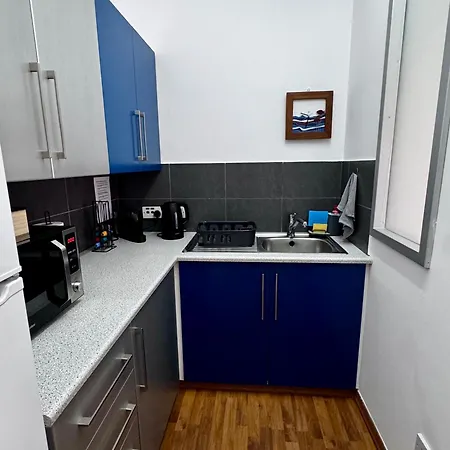 Lovely Studio Apartment In Pafos-2