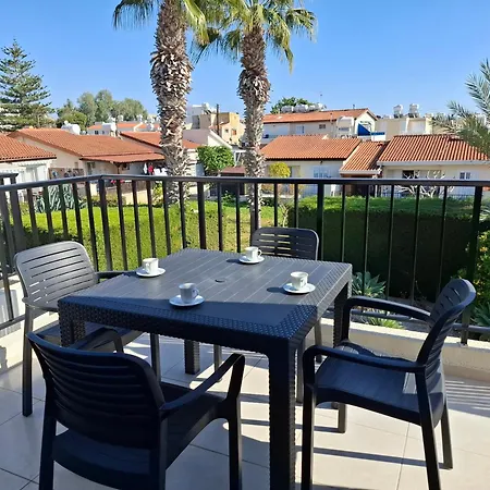 Cyking 2 Bed Apartment With Pool & 10 Min To Beach-3