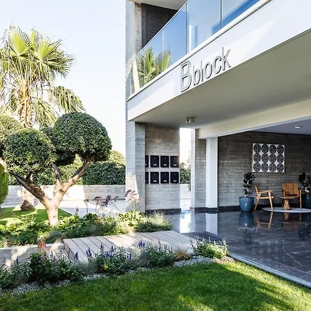 Sofia Luxury Residence - Premium Apartments With Pool & Bbq, Rooftop Terrace, 5 Min To Sea-3