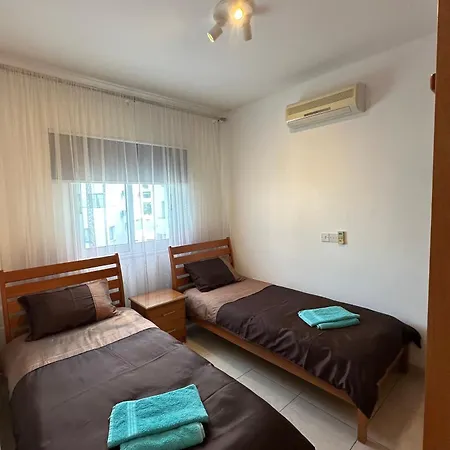 Three Bedroom Casa De Paphos-3