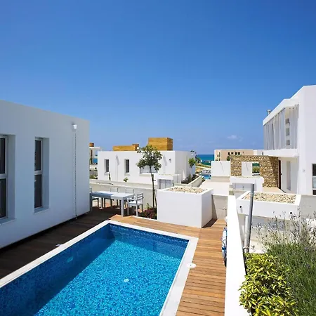 Paradise Cove Luxurious Beach Villas Marine 1 Bedroom Villa-2