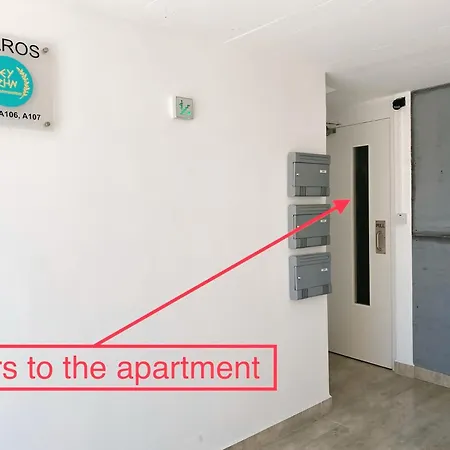 Ev Zin - Modern, Cozy, 1 Bed, Pool, 2 Balconies, A105-3