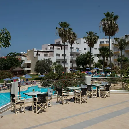 Mayfair Gardens-2