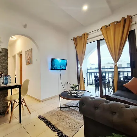 Kato Paphos Apt 400M To The Beach-3