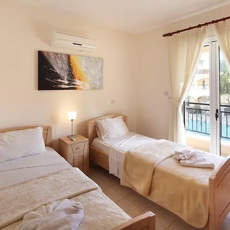 Adamou Gardens-3