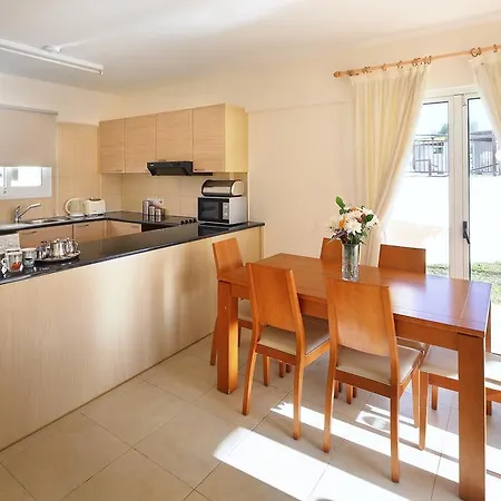 Adamou Gardens-2