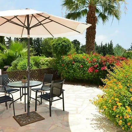 Limnaria Villas Sunny Garden Apartment-2